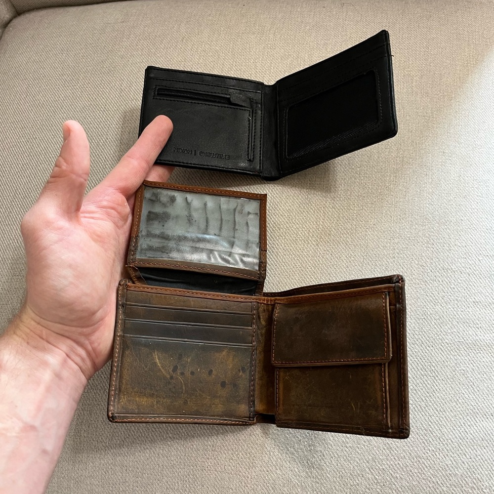Men’s wallets - Picture 3 of 4